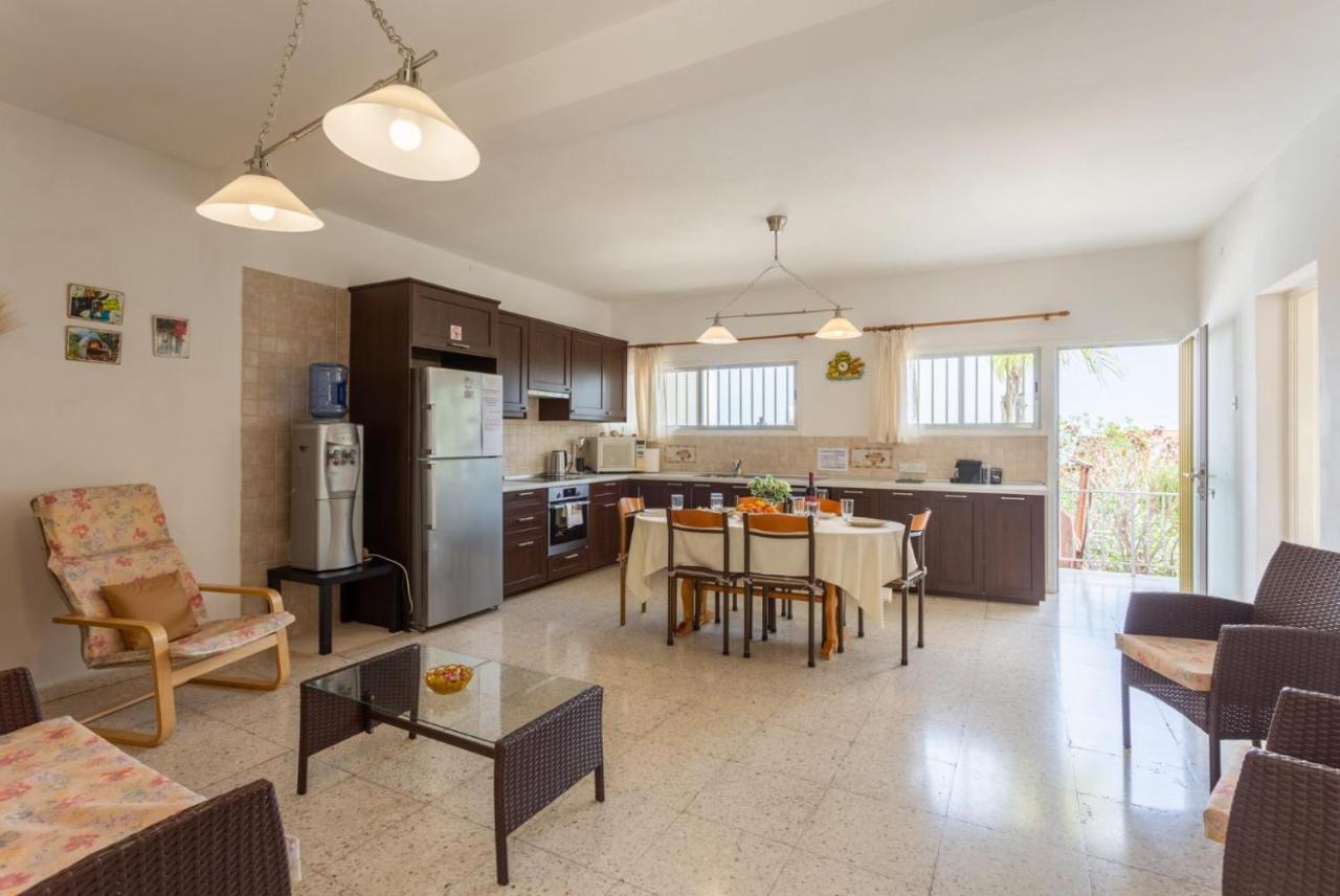 Вилла Yiangos House Нео-Хорио Экстерьер фото